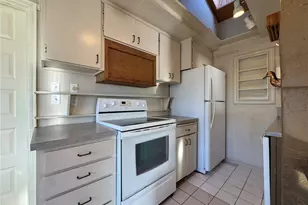 18411 12th Ave NE, Shoreline, WA 98155 - Photo 10