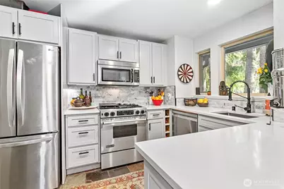 54 A Honeycomb, Bellingham, WA 98229 - Photo 16