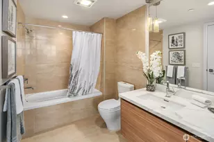 583 Battery St, Seattle, WA 98121 - Photo 12