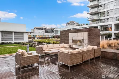 583 Battery Street #2205N, Seattle, WA 98121 - Photo 22