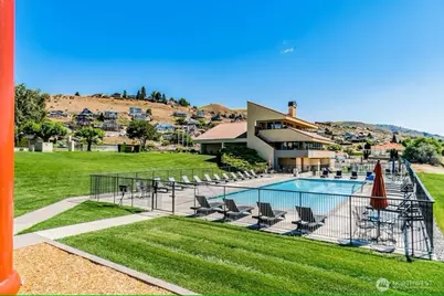 100 Lake Chelan Shores Drive #19-2, Chelan, WA 98816 - Photo 34