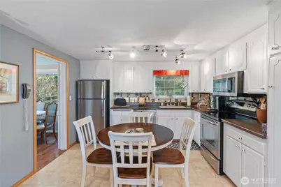 419 Hyde Park Drive, Hoquiam, WA 98550 - Photo 8