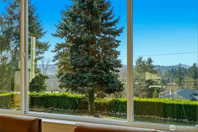 16126 Tiger Mountain Road SE, Issaquah, WA 98027 - Photo 8