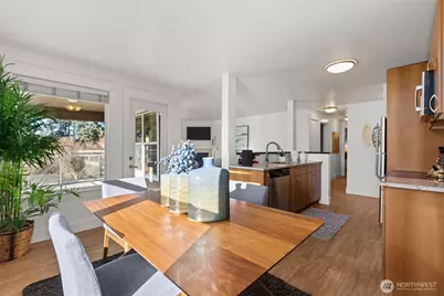 22910 90th Avenue W #D201, Edmonds, WA 98026 - Photo 10