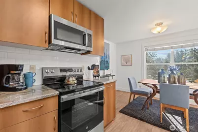 22910 90th Avenue W #D201, Edmonds, WA 98026 - Photo 14