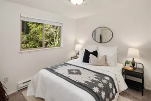 5055 7th Ave NE, Seattle, WA 98105 - Photo 18