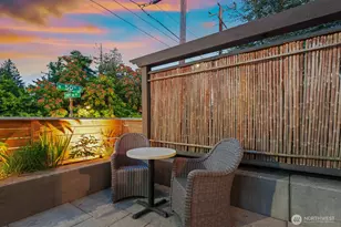 4915 Linden Ave N, Seattle, WA 98103 - Photo 32