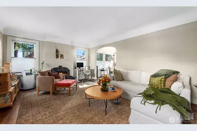 4915 Linden Avenue N, Seattle, WA 98103 - Photo 22