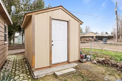705 W 9th Street, Warden, WA 98857 - Photo 16