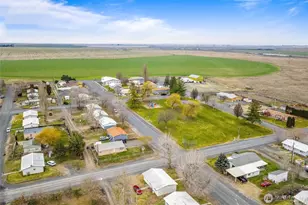 705 W 9th St, Warden, WA 98857 - Photo 32