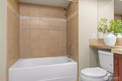 211 Kirkland Ave #415, Kirkland, WA 98033 - Photo 22