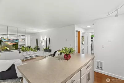 23453 16th Avenue S #A304, Des Moines, WA 98198 - Photo 8