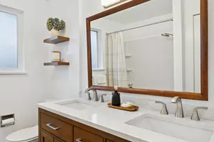 18720 4th Ave S, Burien, WA 98148 - Photo 14