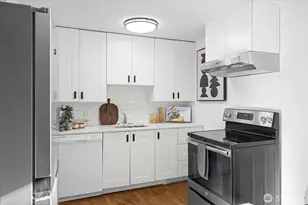 4465 S Rose St, Seattle, WA 98118 - Photo 8
