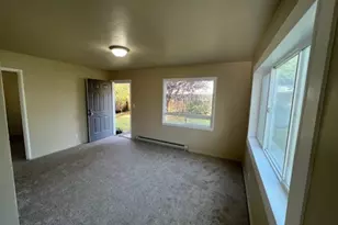 138 N Rainier Ave, Bremerton, WA 98312 - Photo 10