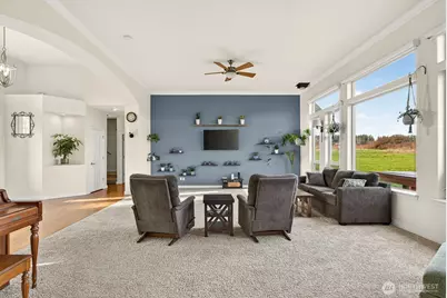 120 W Crescent Harbor Road, Oak Harbor, WA 98277 - Photo 6