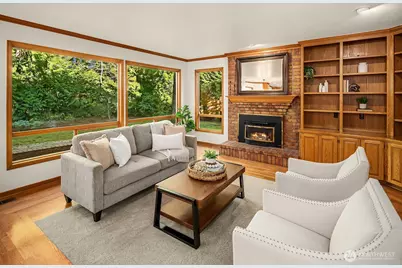 25718 SE 31st Place, Sammamish, WA 98075 - Photo 14