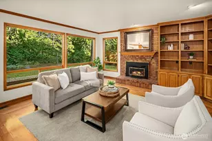 25718 SE 31st Pl, Sammamish, WA 98075 - Photo 14