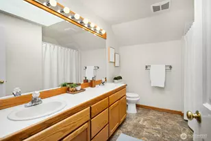 25718 SE 31st Pl, Sammamish, WA 98075 - Photo 26