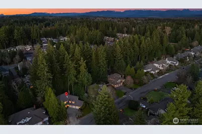 25718 SE 31st Place, Sammamish, WA 98075 - Photo 36