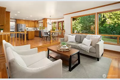 25718 SE 31st Place, Sammamish, WA 98075 - Photo 16