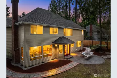 25718 SE 31st Place, Sammamish, WA 98075 - Photo 38