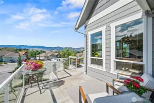 719 19th St NE, East Wenatchee, WA 98802 - Photo 2