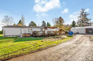 8741 Delta Line Rd, Custer, WA 98240 - Photo 12