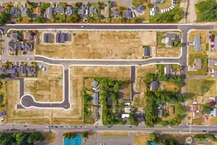 8922 126th St E, Puyallup, WA 98373 - Photo 4