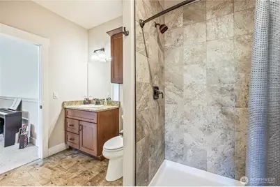 411 19th Street NE #9, East Wenatchee, WA 98802 - Photo 14