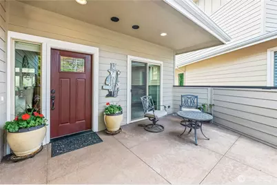 411 19th Street NE #9, East Wenatchee, WA 98802 - Photo 2