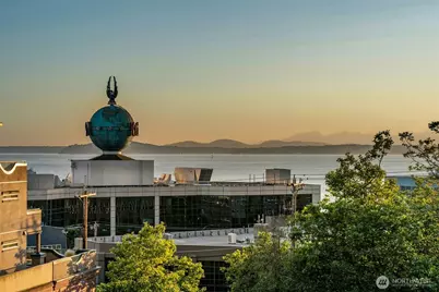 133 Queen Anne Avenue N #304, Seattle, WA 98109 - Photo 1