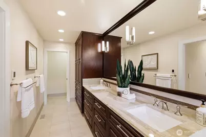 1778 Bellevue Way NE, Bellevue, WA 98004 - Photo 20