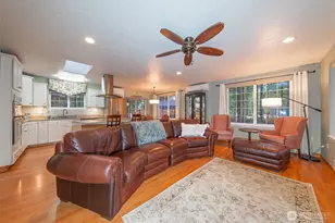 121 N Chinook Dr N, Hoodsport, WA 98548 - Photo 2