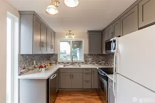 23504 110th Pl SE, Kent, WA 98031 - Photo 4