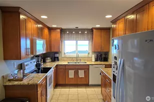 16342 Resi 72nd Ave W, Edmonds, WA 98026 - Photo 14