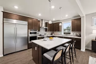 11411 SE 83rd Pl, Newcastle, WA 98056 - Photo 10