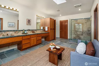 28302 97th Avenue SW, Vashon, WA 98070 - Photo 18