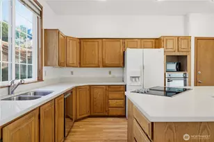 14516 79th Dr SE, Newcastle, WA 98059 - Photo 10