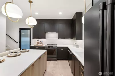 11218 115th Place NE, Kirkland, WA 98033 - Photo 12