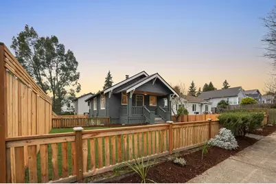4521 47th Avenue SW, Seattle, WA 98116 - Photo 32