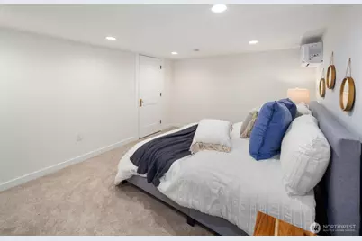 4521 47th Avenue SW, Seattle, WA 98116 - Photo 24