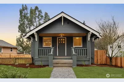 4521 47th Avenue SW, Seattle, WA 98116 - Photo 1