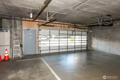 2253 Gilman Drive W #406, Seattle, WA 98119 - Photo 34
