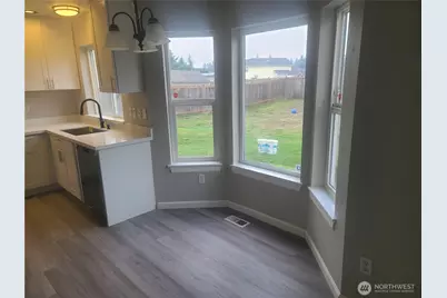 2301 148th Street E, Tacoma, WA 98445 - Photo 14