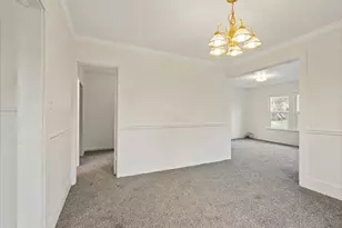 1929 11th St, Bremerton, WA 98337 - Photo 6