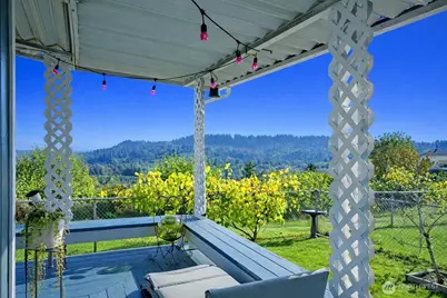 14405 Greenbelt Drive E, Bonney Lake, WA 98391 - Photo 28