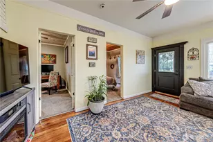 1116 E Marine View Dr, Everett, WA 98201 - Photo 6