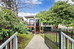 1116 E Marine View Dr, Everett, WA 98201 - Photo 38