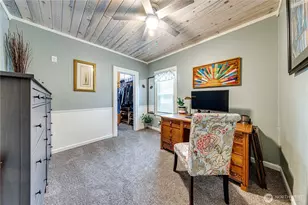 1116 E Marine View Dr, Everett, WA 98201 - Photo 18